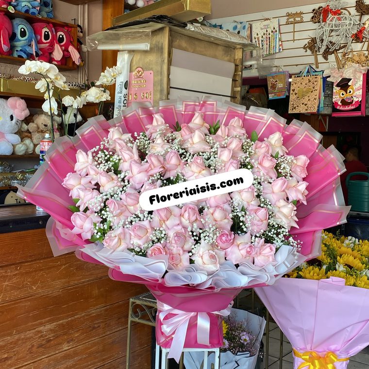 ¿Cuántas rosas regalar? Lo que significa 1, 12, 24, 50 o 100