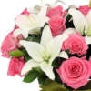FLORERO CON LILYS BLANCOS Y 24 ROSAS ROSA. - Imagen 2