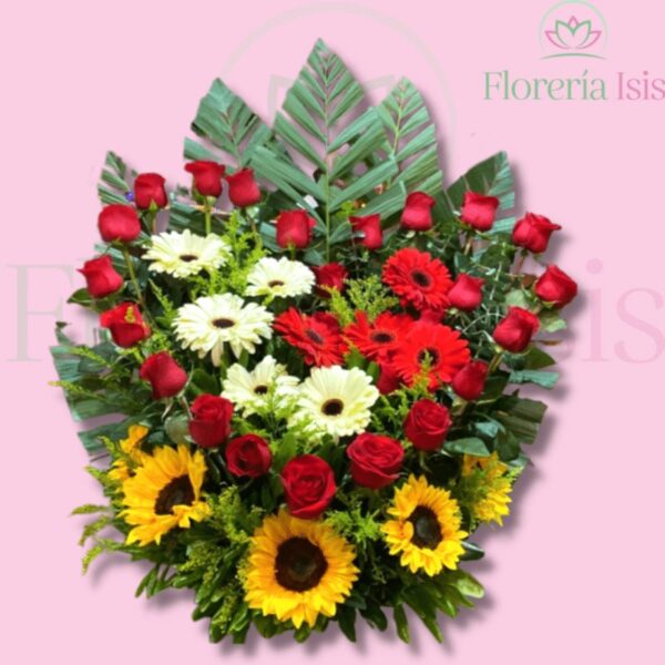 Corazón de rosas, gerberas y girasoles
