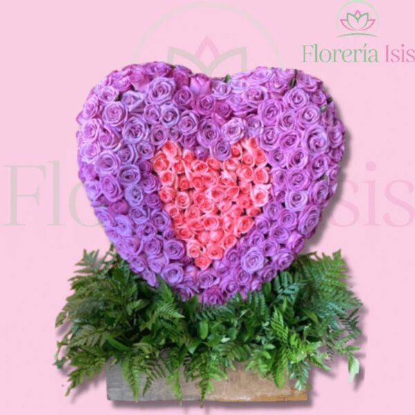 Corazón buchón de 150 rosas